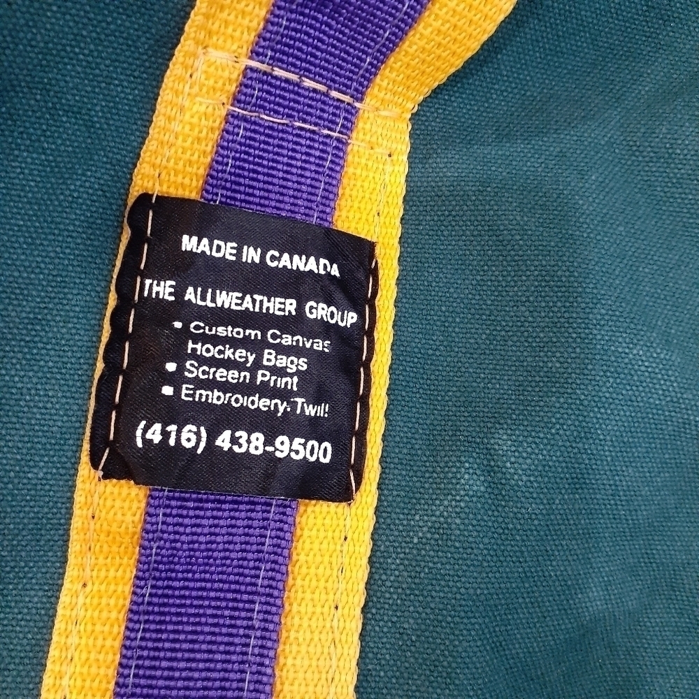 Retro Camp Muskoka Cottagecore Canvas Dufflebag - Picture 3 of 10